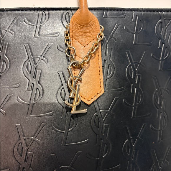 XXL YSL Vintage Bag! - Picture 7 of 8